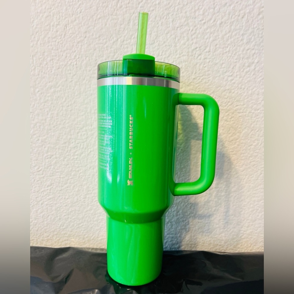 Stanley x Starbucks 2025 PEARL GREEN 40oz Tumbler